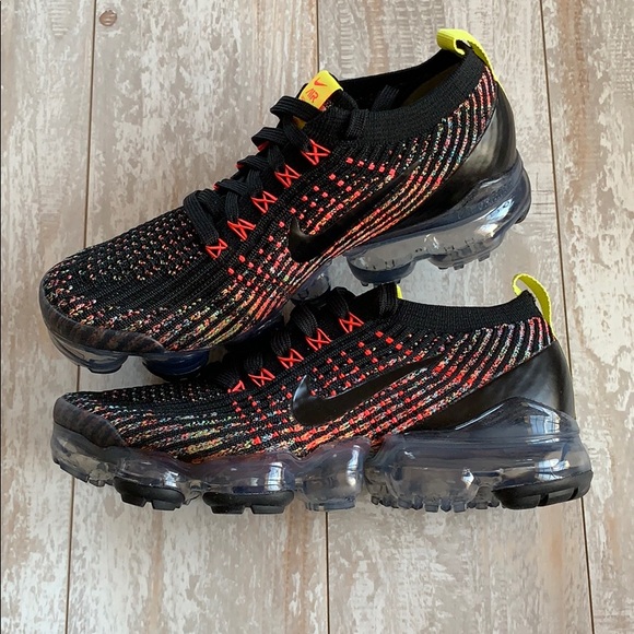 NWT Nike air Vapormax Flyknit 3 - Picture 4 of 8